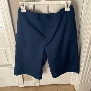 NWT Under Armour dress shorts. Smoke free and dog friendly home.